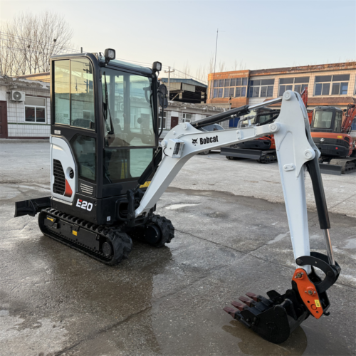 Bobcat E20