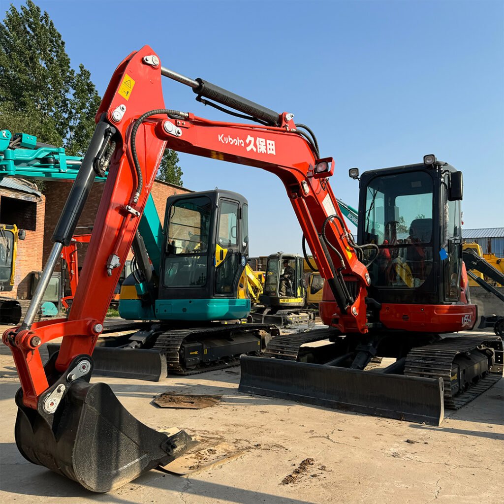 KUBOTA U55
